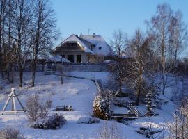 Jaunkrastmaļi, hotel en Kandava