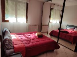 Appartamento di Durante Achille trilocale di 80 mq, ваканционно жилище в Арецо