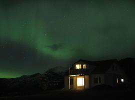 Sauðanes Guesthouse, country house in Höfn