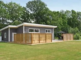 Awesome Home In Borgholm With Kitchen