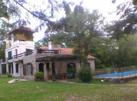 Casa Soleares, αγροικία σε Villa Las Rosas