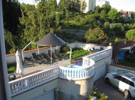 Apartment Sejko, ξενοδοχείο στο Τσέσκι Κρούμλοβ