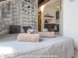 ट्यूरिन में Chalet Mia[Torino centro-Porta Nuova-Museo Egizio], कैबिन