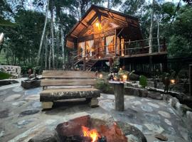 Sikeo Eco Glamping, glamping a Icononzo
