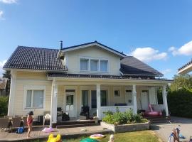 Modern 6-bedroom villa near Tampere city, cottage in Tampere