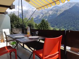 Le Soladret - 2 pièces 4 étoiles - Vue extraordinaire sur les Aravis, huoneisto kohteessa La Clusaz