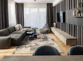 Mandala Designer Apartments with Free Private Parking, near Mall Coresi
