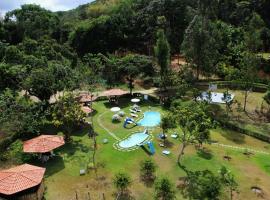 Hotel Chale Nosso Sítio, hotel v mestu Guaramiranga