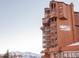 Royal Ours Blanc Boutique Hôtel & Spa, hotel v destinaci LʼAlpe-dʼHuez