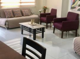 Garzota Suites Airport Bajos, cheap hotel in Guayaquil