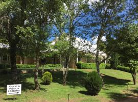 Beechworth House, cheap hotel in Beechworth