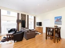 JOIVY 1 bed Flat in Old Town, next to St Giles Cathedral