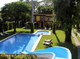 Hotel La Villa Real, готель у місті Куаутла (Морелос)