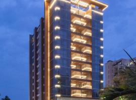 AR Suites Jewels Royale, hotel in Pune