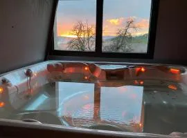 Escapade romantique avec spa privé en pleine nature