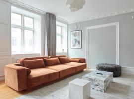 Large & Luxurious Flats By Meat Packing District in central Copenhagen, hotel in Copenhagen