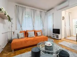 Mirage Monte Apartment