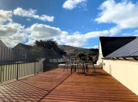 Pass the Keys Meldon View Period Dartmoor apartment with large roof terrace, apartment in Newton Abbot
