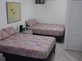 Perla's Suites, hotel a prop de San Gabriel de la Dolorosa Church, a Guayaquil