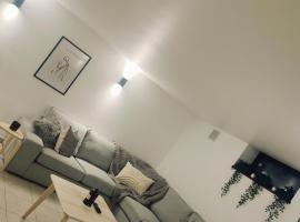 L auberge de l Entre Potes-Boho Chic, villa in Maffle