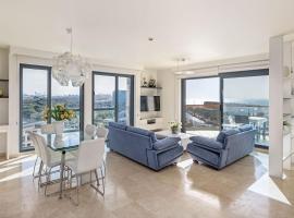 Marina view 2bd Luxury Ap – dom przy plaży w mieście Herzliya