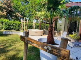 Maison sur le Bassin d'Arcachon, hotel perto de Campo de Golfe de Arcachon, La Teste-de-Buch