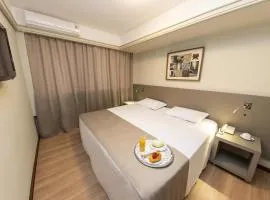 Alta Reggia Plaza Hotel