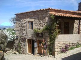 Taverna Lusitana, hotel perto de Castelo de Monsanto, Monsanto