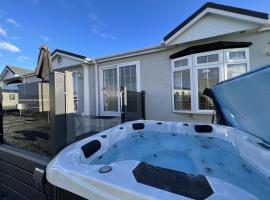 Stewarts Resort Lodge 4, holiday home in St Andrews