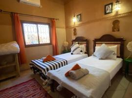 Berber Nomad Kasbah, hotell i Nkob