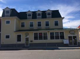 The City Hotel Bar & Grill, hotel a Northern Cambria