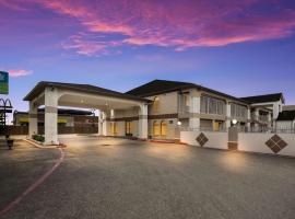 SureStay Hotel by Best Western Deer Park, hotel v destinaci Deer Park