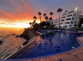 Las Rocas Resort & Spa, hotel with jacuzzis in Rosarito