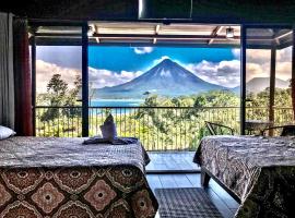 Villas Paradise, hotel blizu znamenitosti Sky Adventures Arenal, El Castillo de La Fortuna