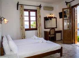 Hotel Villa Orsa, hotel di Skiathos Town