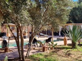 Les Trois Paons, hotel murah di Taroudant