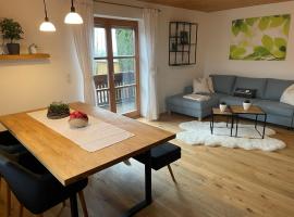 Ferienwohnung Hofleben Reiner, hotel v destinaci Neukirchen vorm Wald