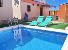 Chalet Sultan con piscina, cabin in Conil de la Frontera