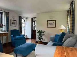 Honeysuckle Cottage, Mickleton