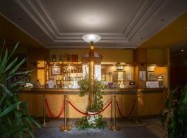 Hotel Lory & Ristorante Ferraro, hotel in Celano