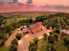 VILLA LARINO Luxury villa in Tuscany with breathtaking view: Forcoli'de bir villa