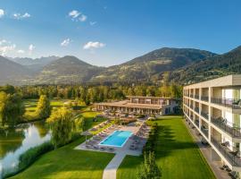 Dolomitengolf Suites, hotel v destinaci Lavant