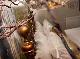 Luxury tree-house with optional ESPA Spa, luxe hotel in Canterbury