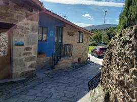 Casa Cerralleiro. Casa vacacional en Parada de Sil. Ribeira Sacra., ξενοδοχείο σε Parada del Sil