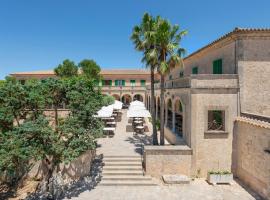Santuari de Cura, hotel v destinaci Randa