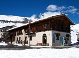 Casa Gallo, hotel v Livignu