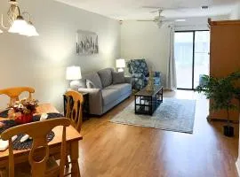 Cozy Condo about 5 Mi to University of Florida!