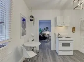 Stunning Memphis Neighborhood Guest House
