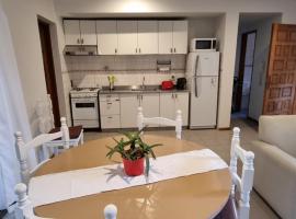 Departamento en complejo residencial, hotel near Emilio Civit Convention Center, Mendoza