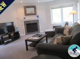 Beautifully decorated 3 bedroom condo nestled Slopeside on Pico Mountain Ski-in Ski-out G101